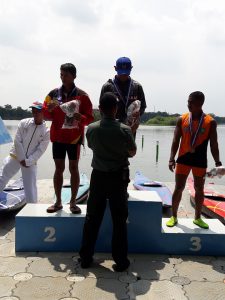 Atlet dayung Jawa Barat, Chandra D Nugraha, menyabet medali emas dari nomor slalom putra cabang olahraga dayung.