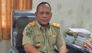 Kepala Dinas Tenaga Kerja dan Transmigrasi Kabupaten Karawang, A.Suroto.