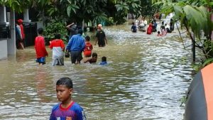 Banjir yang terjadi di Perumahan Bintang Alam DesaTelukjambe, Kecamatan Telukjambe Timur beberapa waktu lalu.