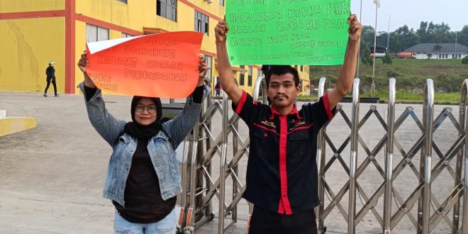 Dua Pekerja di PT Unicorn Handbag Factory Kembali Di-PHK Sepihak, Salah Satunya Penyandang Disabilitas